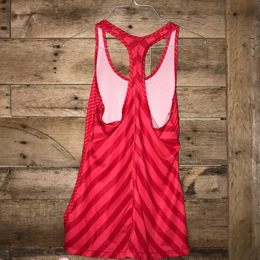 Tank top - Picture 2 of 3
